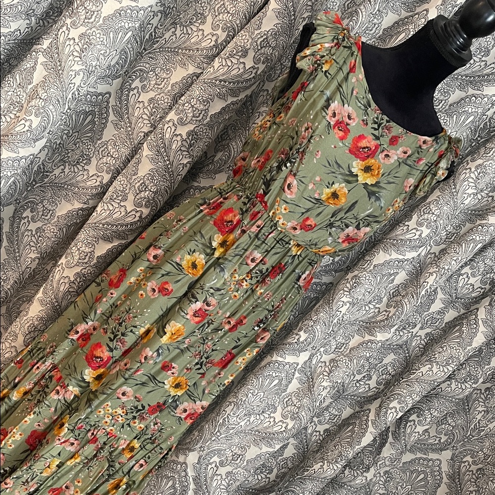 Green floral silk blend feminine ruffled dress